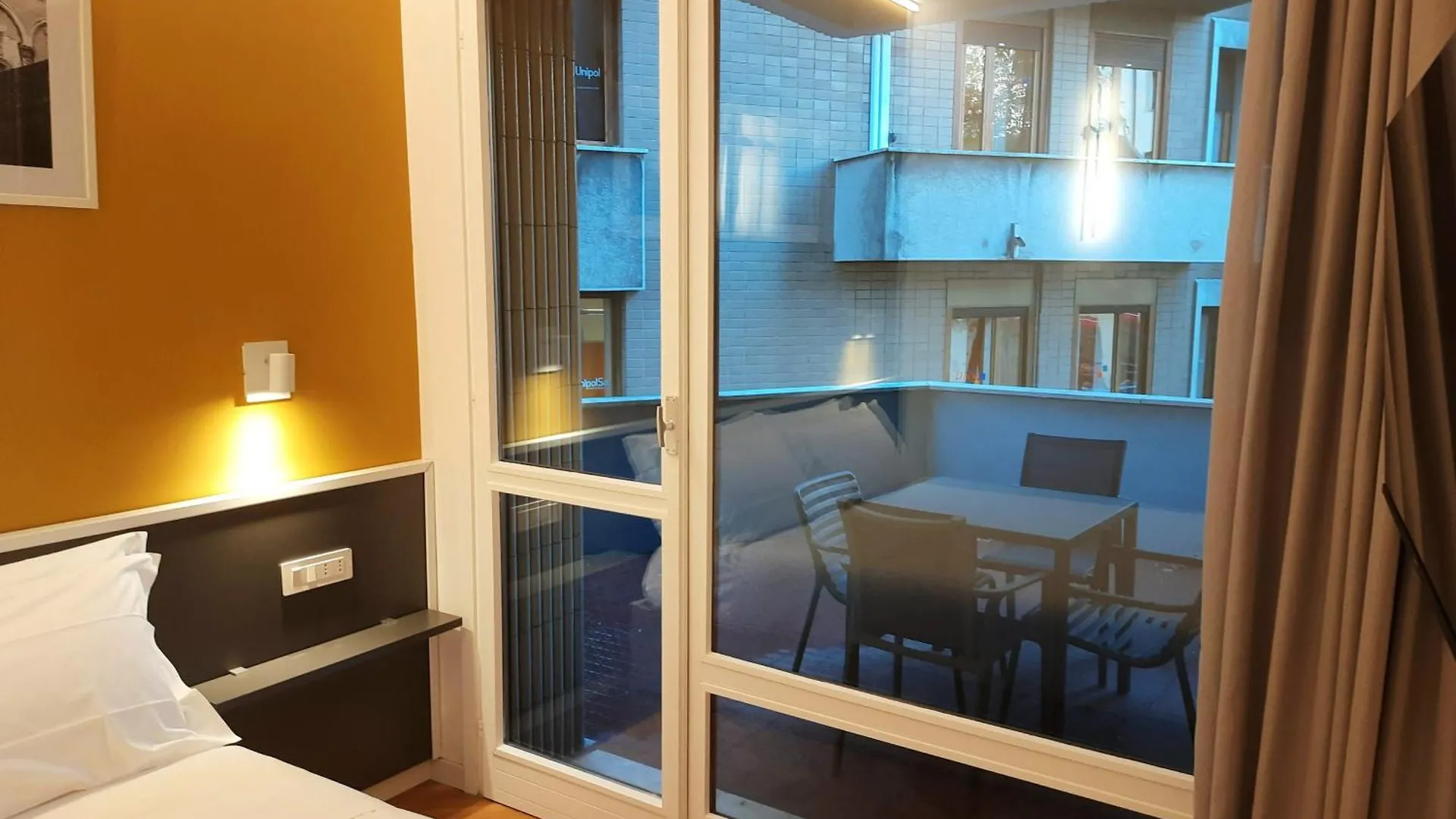 Mako Suites - Centro E Stazione Monza